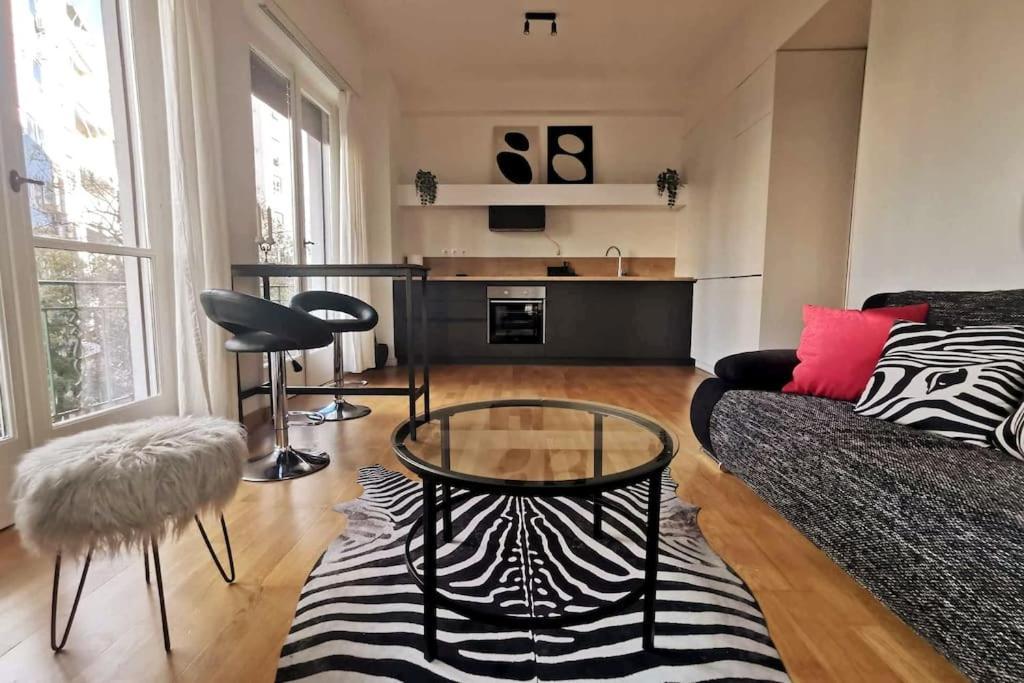 Апартаменты Cdv Stylish Athens Flat Экстерьер фото